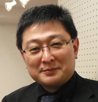 岩崎慎治1